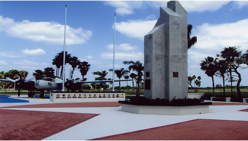 tamiami monumento